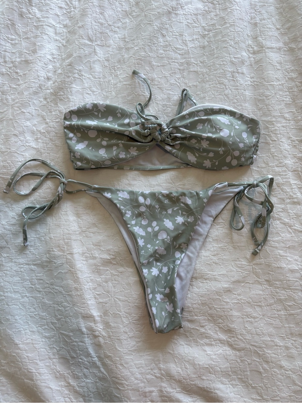 SHEIN Sage Green Floral Tie-Side Bandeau Bikini